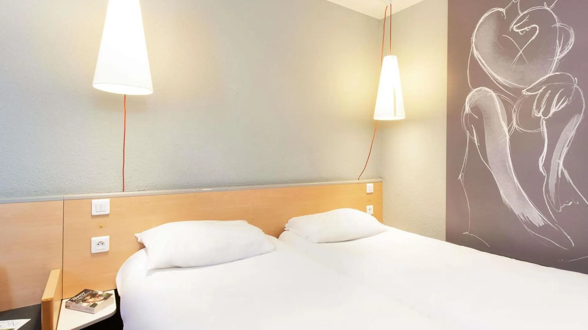 Hotel ibis Salon de Provence  Salon-de-Provence