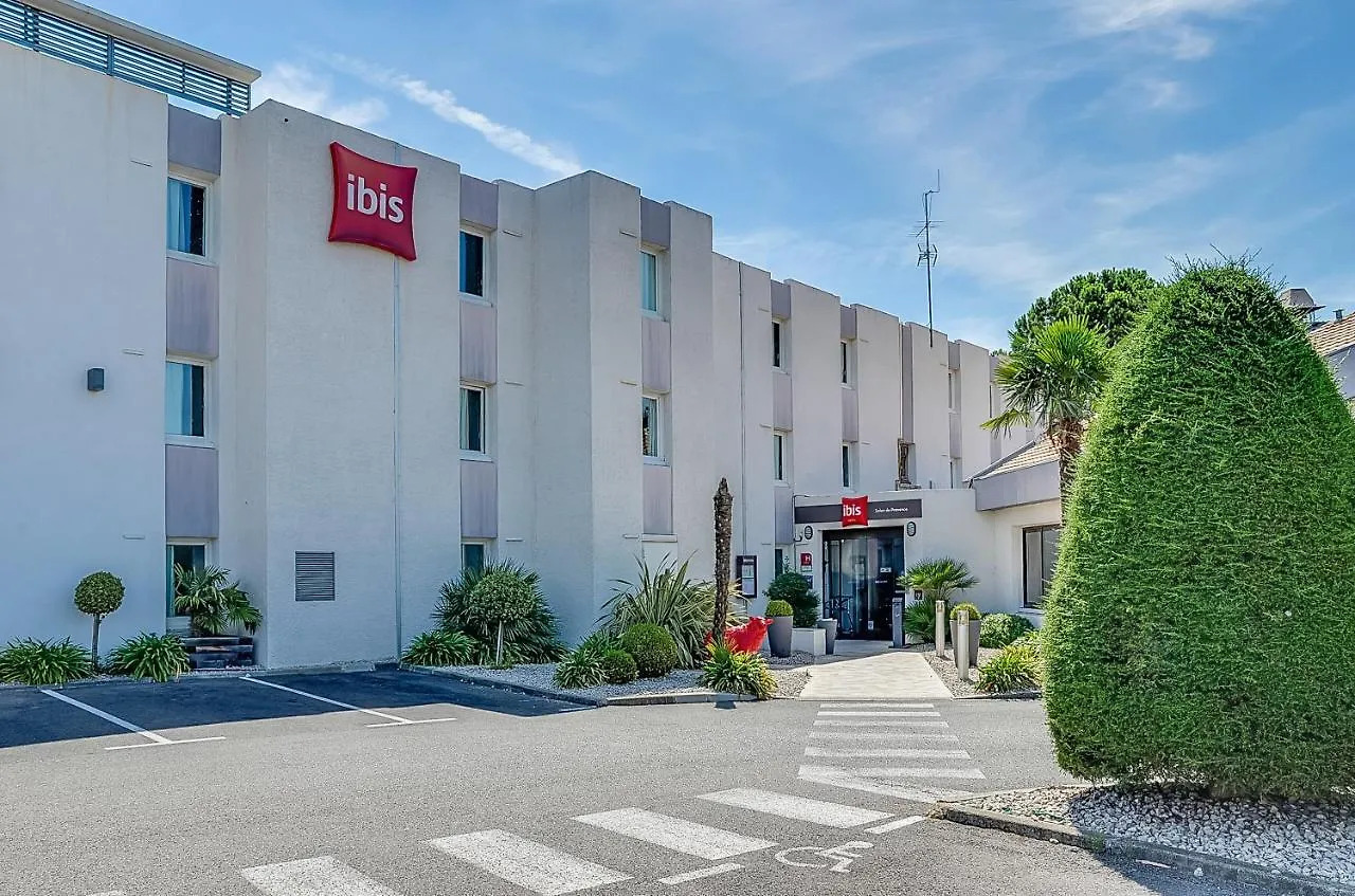 Ibis Salon De Provence Hotel